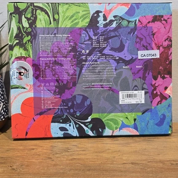 Hysteria by Happy Socks - Frida Crew Socks in Silky Viscose​​ - Picture 6 of 12